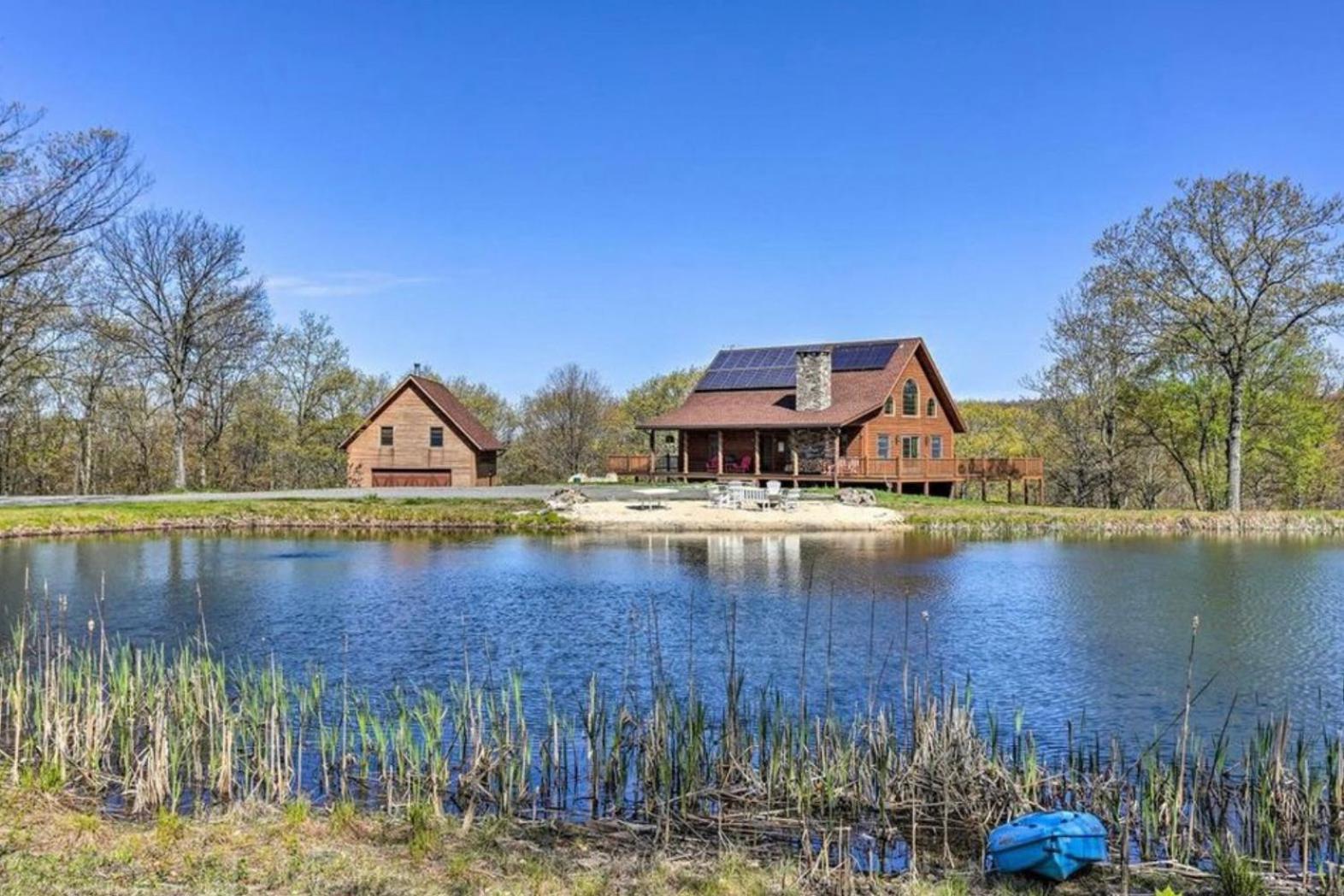 Lakeside Breeze Holiday home Nay Aug